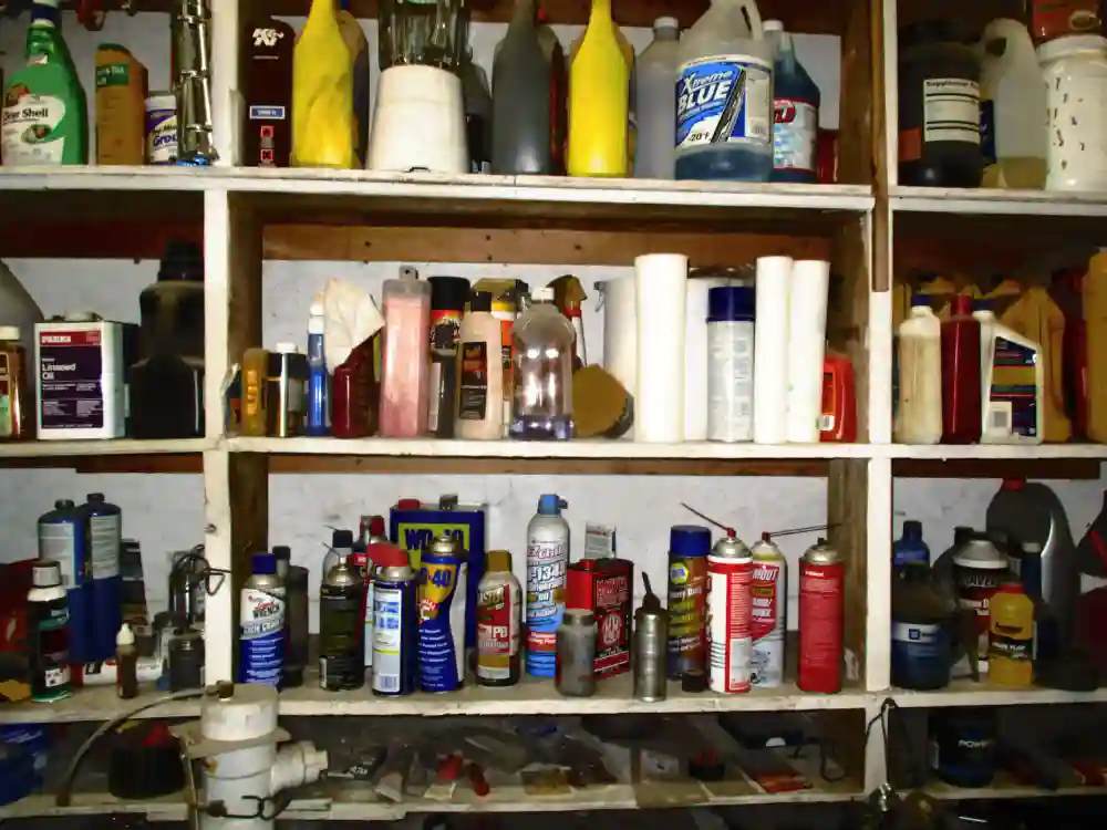 Hemikalije koje se čuvaju u garažama povezane su sa rizikom od amiotrofične lateralne skleroze