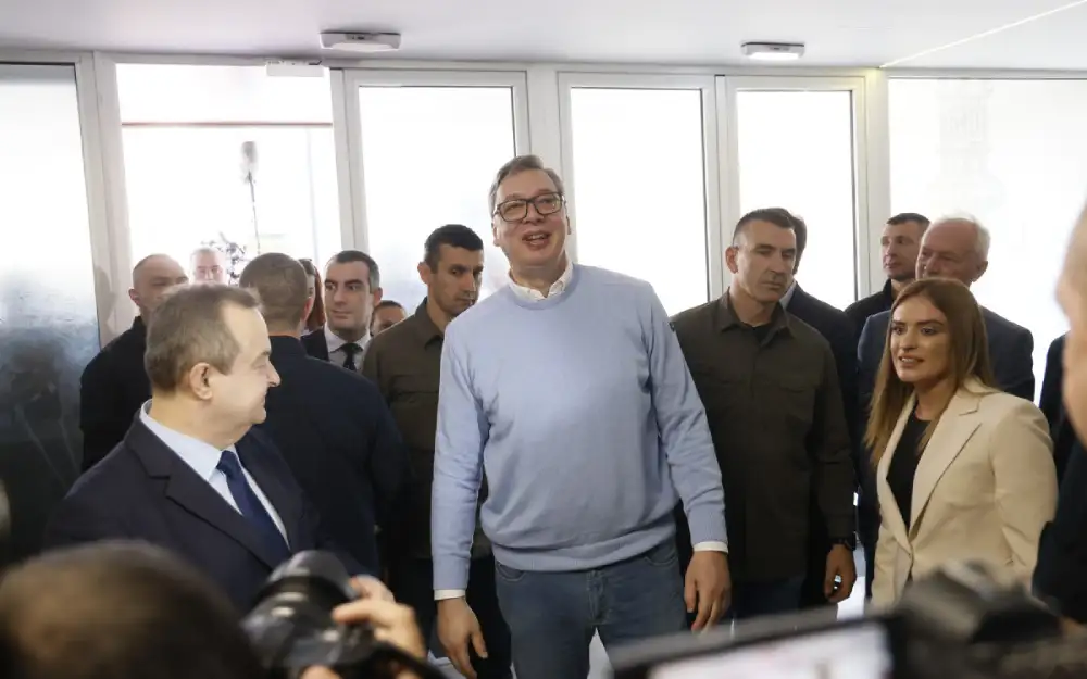 Vučić, Dačić, Đurđević Stamenkovski potpisali listu „Aleksandar Vučić – Beograd sutra“