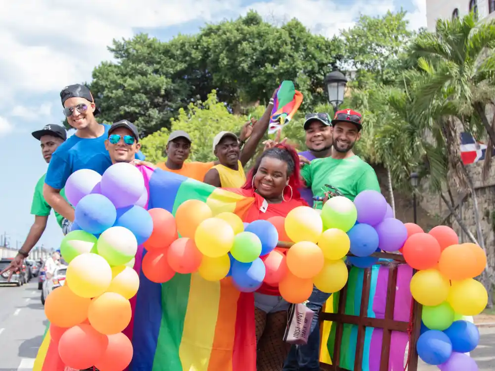 Poništeni zakoni kolonijalne ere koji kriminalizuju gej seks na Dominici