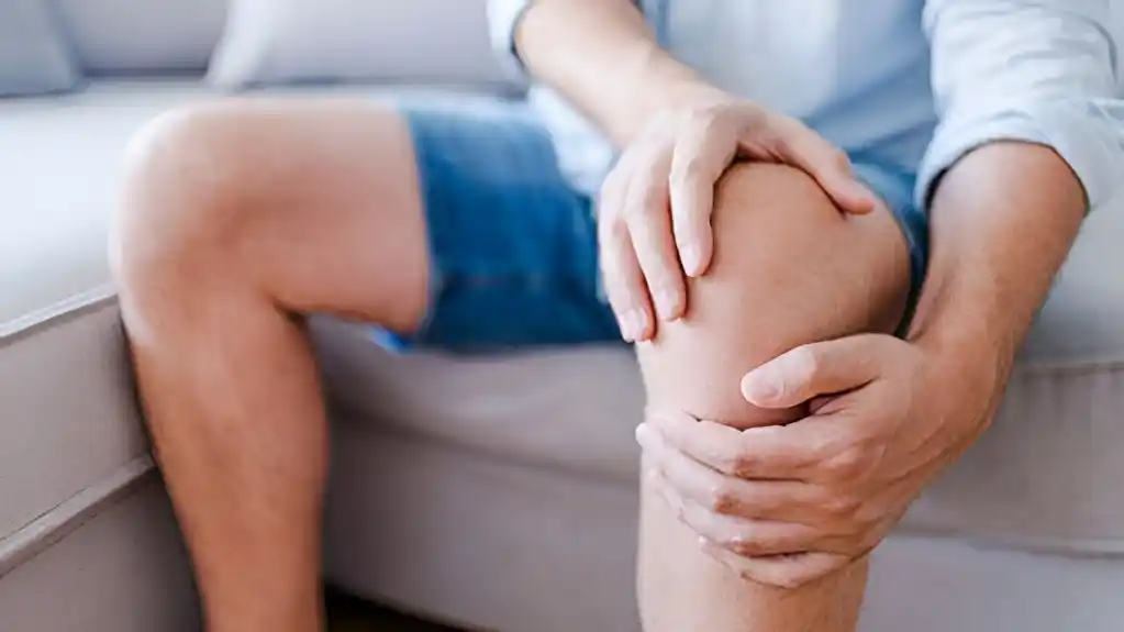 Artroskopska hirurgija artritisa ne utiče na učestalost totalne artroplastike kolena, otkriva studija