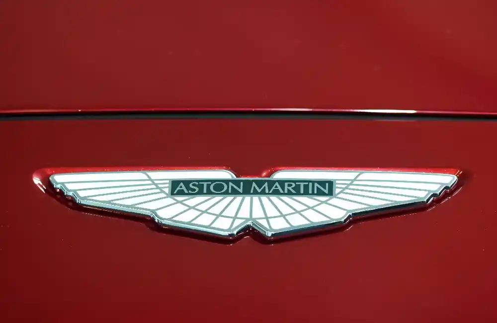 Aston Martin će proizvoditi automobile na benzin „koliko god bude dozvoljeno“
