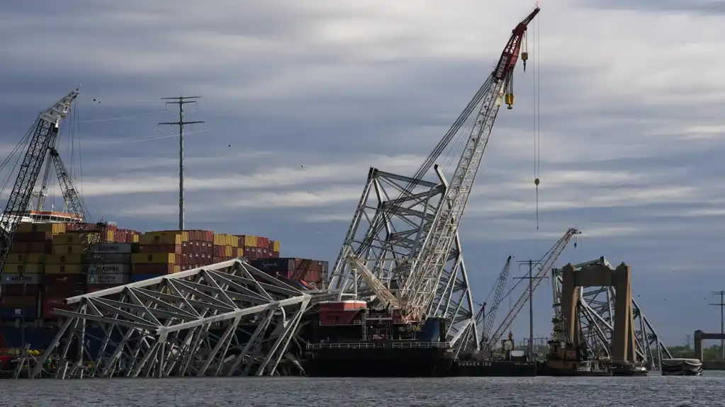 Planirano uklanjanje olupine broda iz luke Baltimor u narednih 10 dana