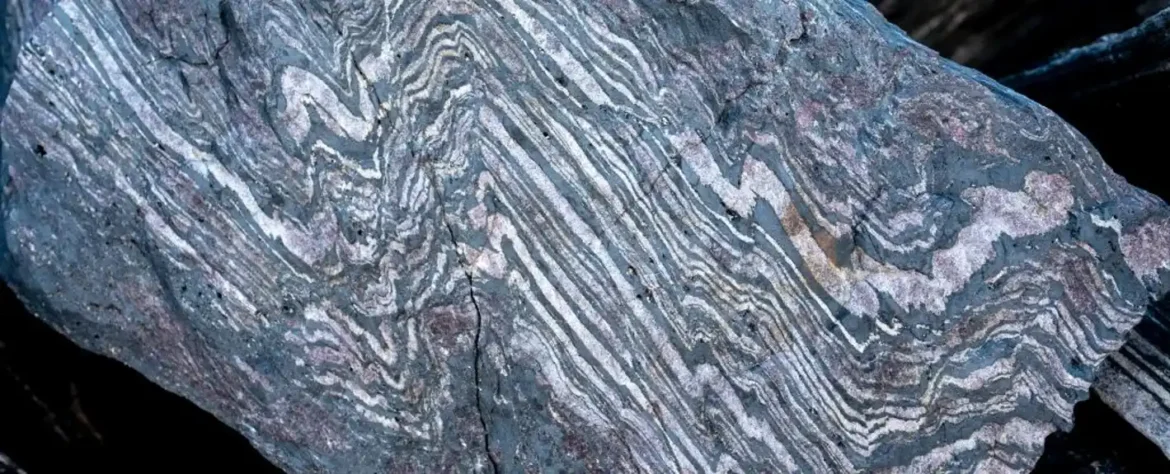 Drevne stene otkrivaju da je Zemljino magnetno polje postojalo pre 3,7 milijardi godina