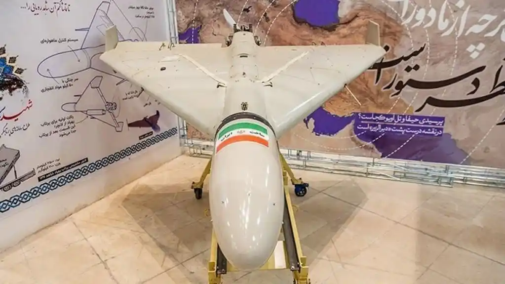 Iran lansirao roj dronova kamikaza na Izrael