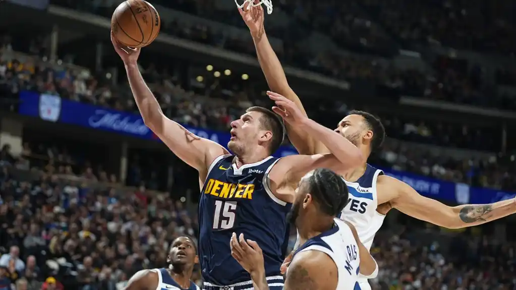 Nikola Jokić s 41 poenom vodi Denver Nagetse do pobede nad Minesotom