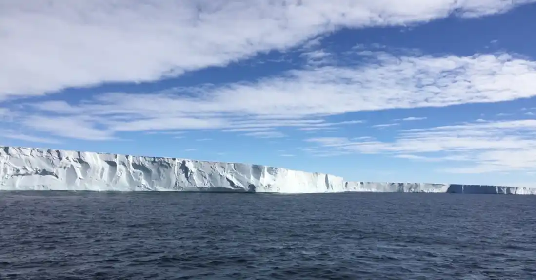 Okeanske struje prete da uruše antarktičke ledene police, otkriva studija