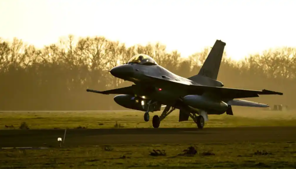 Poljska raspoređuje vojne avione radi osiguranja bezbednosti vazdušnog prostora