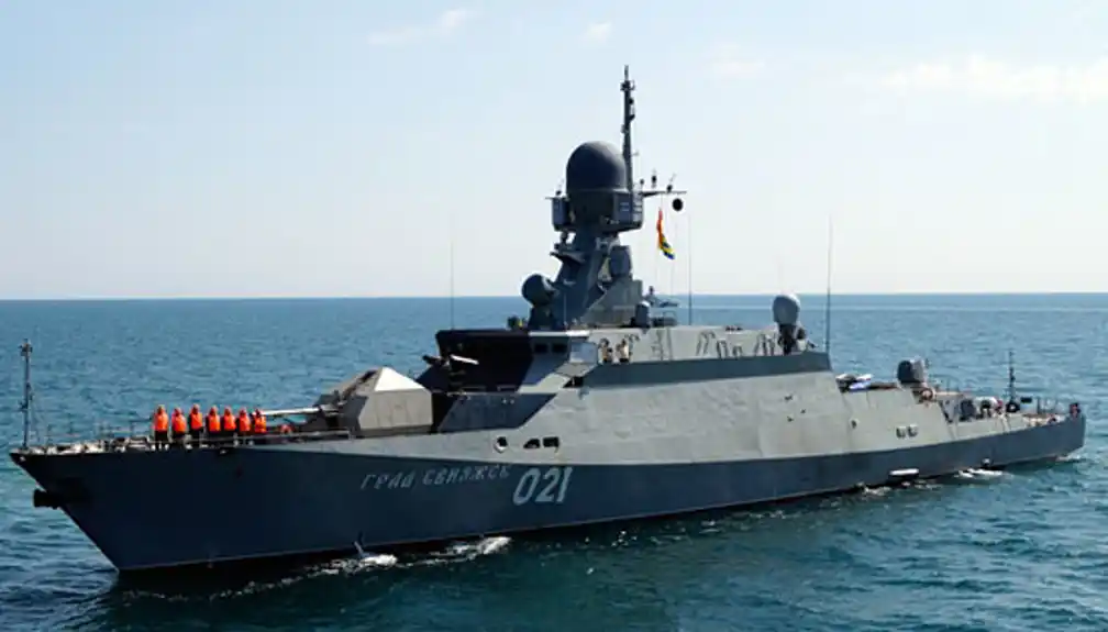 Ukrajinske vlasti tvrde da su napale ruski vojni brod na Krimu