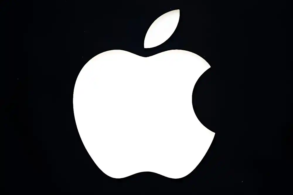 Apple objavljuje pad kvartalnog profita, ali najavljuje otkup akcija vredan 110 milijardi dolara