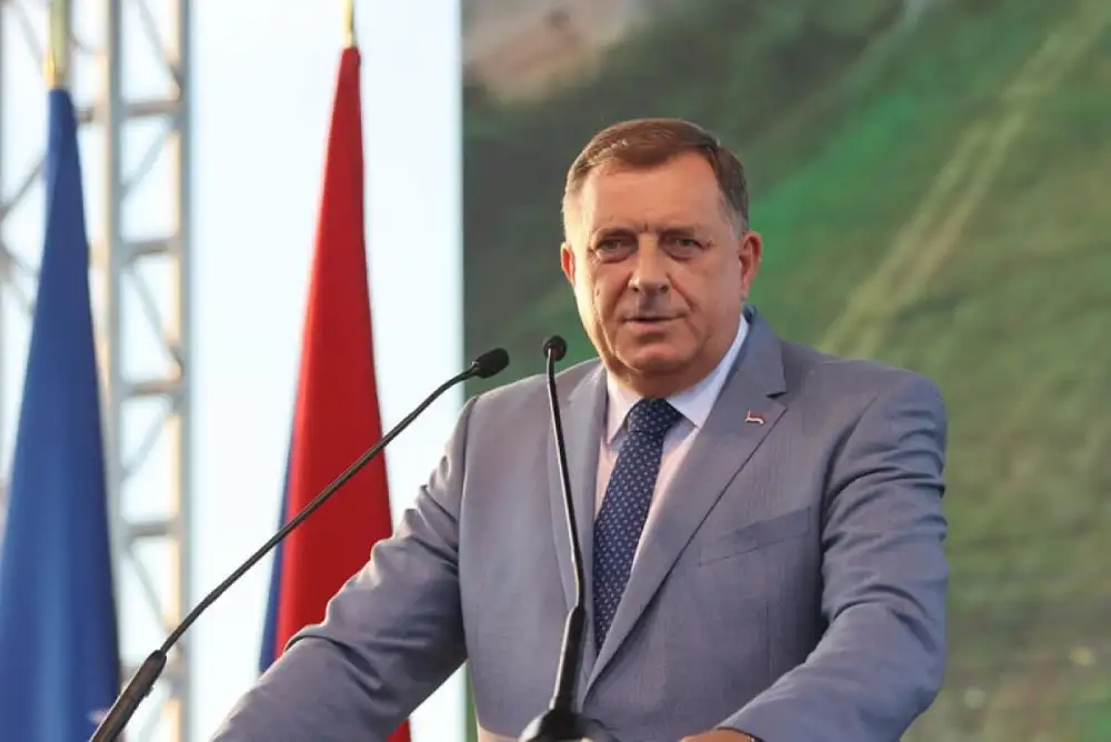 Dodik: Republika Srpska je večna, kao što je večna i žrtva onih koji su je branili