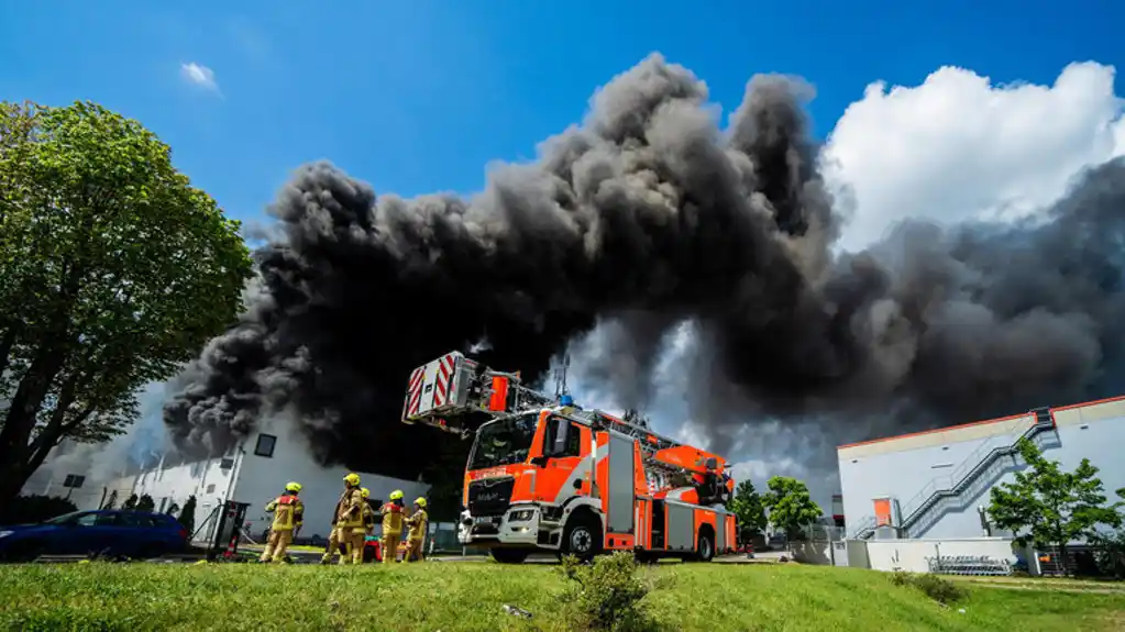 Požar u nemačkoj fabrici za proizvodnju oružja