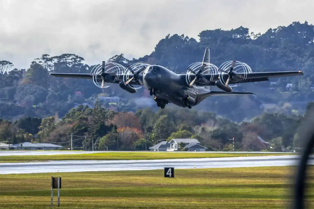 Australija i Novi Zeland šalju avione za evakuaciju turista iz Nove Kaledonije