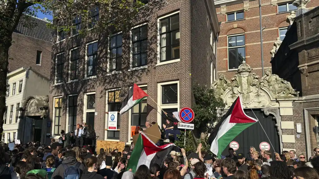 Policija prekinula još jedan protest propalestinskih aktivista na Univerzitetu u Amsterdamu