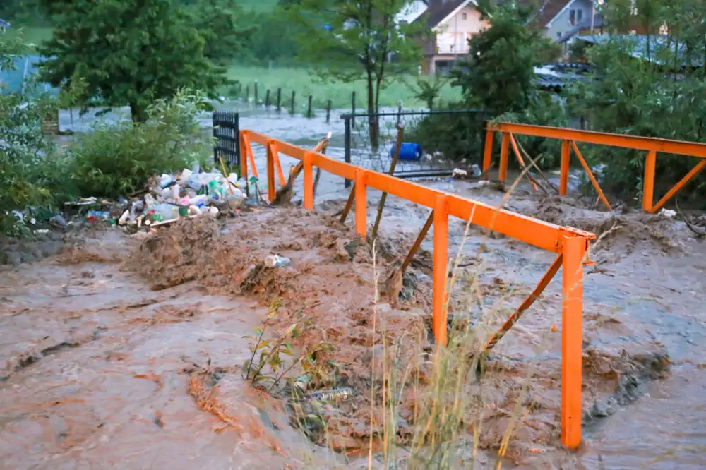 Čak 12 reka u Srbiji preti da se izlije