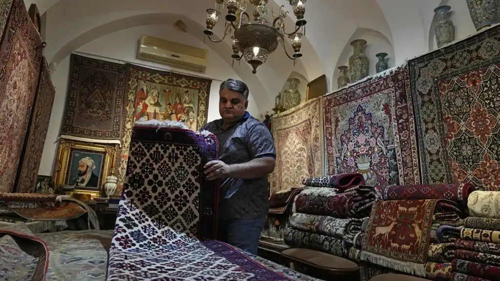 Sankcije i ekonomska situacija izvlače tepih ispod nogu tradicionalnih iranskih tkača