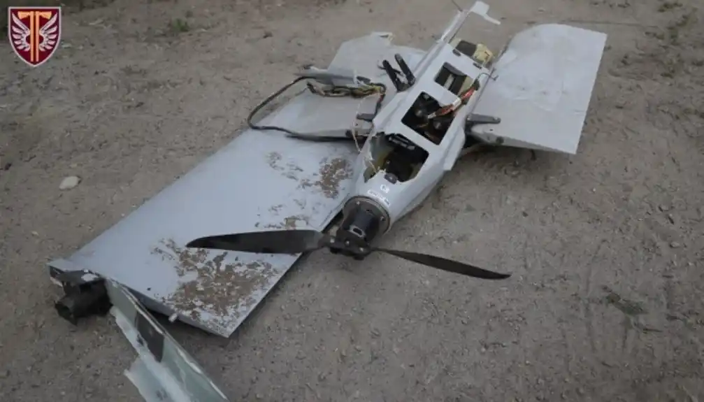 Ukrajinski padobranci uništili ruski dron Lancet