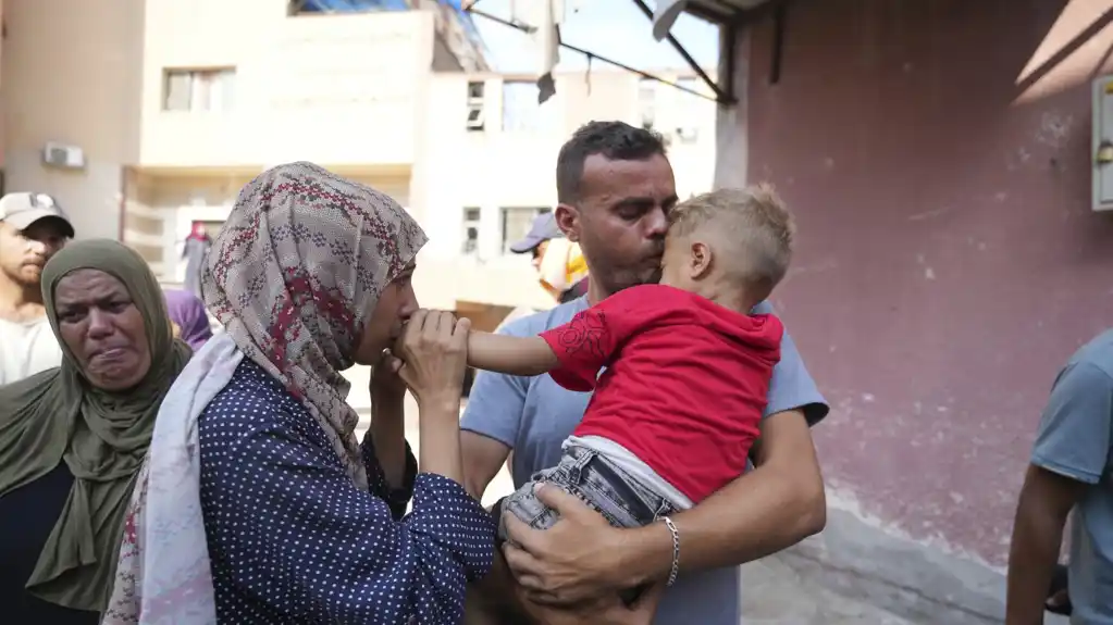 Izrael naređuje evakuaciju dela humanitarne zone Gaze