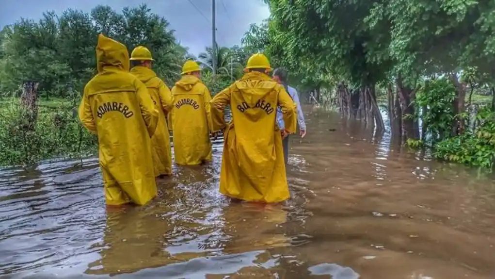 Obilne kiše odnele sedam života u El Salvadoru, vanredna situacija proglašena