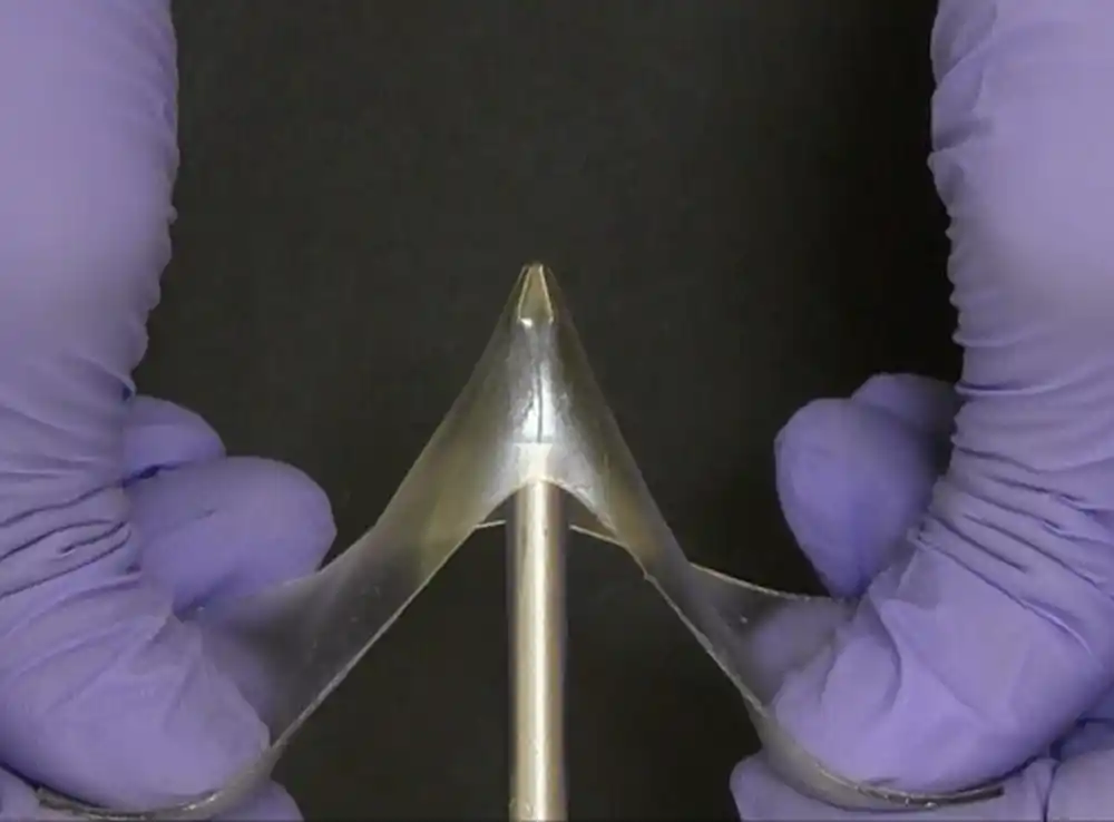 Istraživači stvaraju novu klasu materijala pod nazivom „stakleni gelovi“