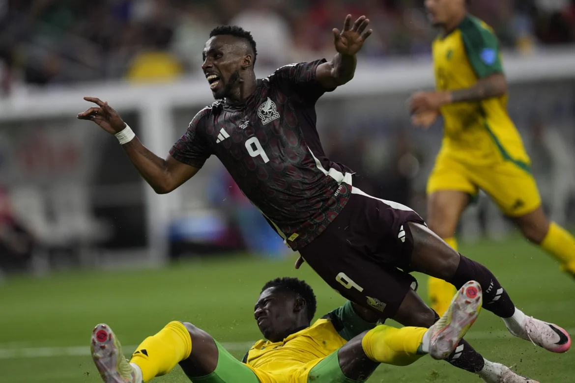 Fudbaleri Meksika pobedili Jamajku, Venecuela nadigrala Ekvador na Kupu Amerike
