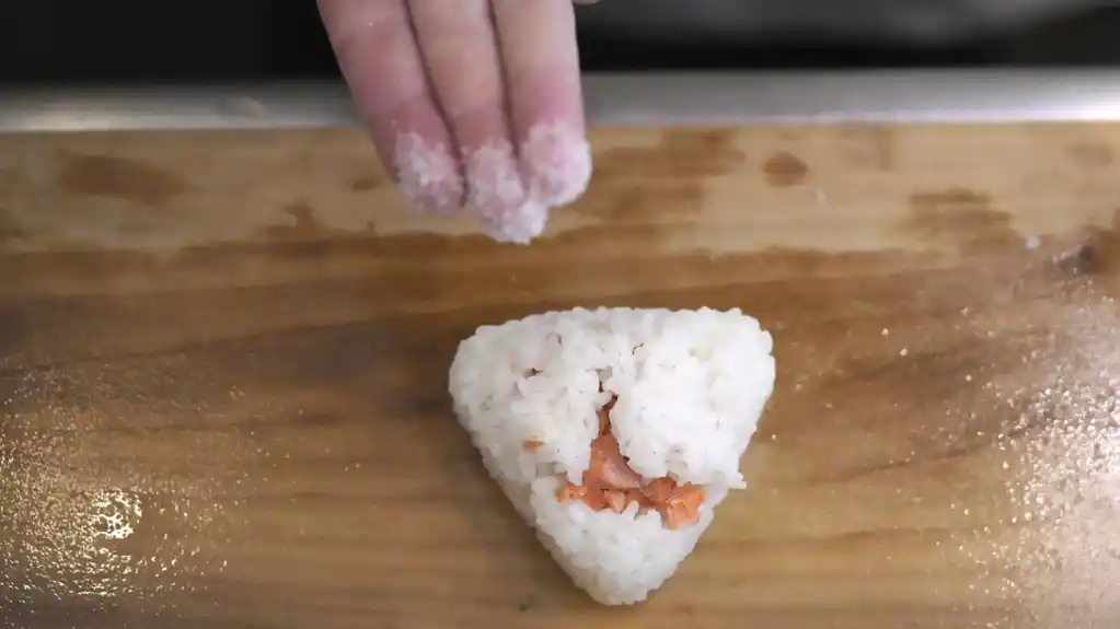 Nije svetski poznat kao ramen ili suši, ali skromni onigiri je hrana za dušu u Japanu