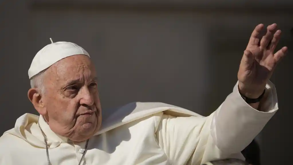 Papa Franja biće prvi pontifik koji će se obratiti na liderima G7