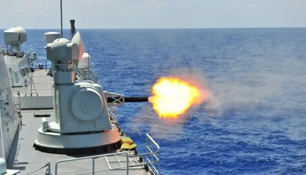 Rusija drži jedan nosač raketa u Crnom moru