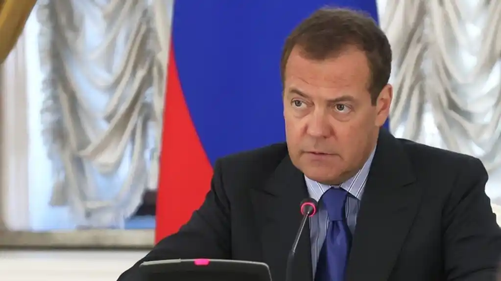 Medvedev: 190.000 osoba se dobrovoljno regrutovalo od početka godine