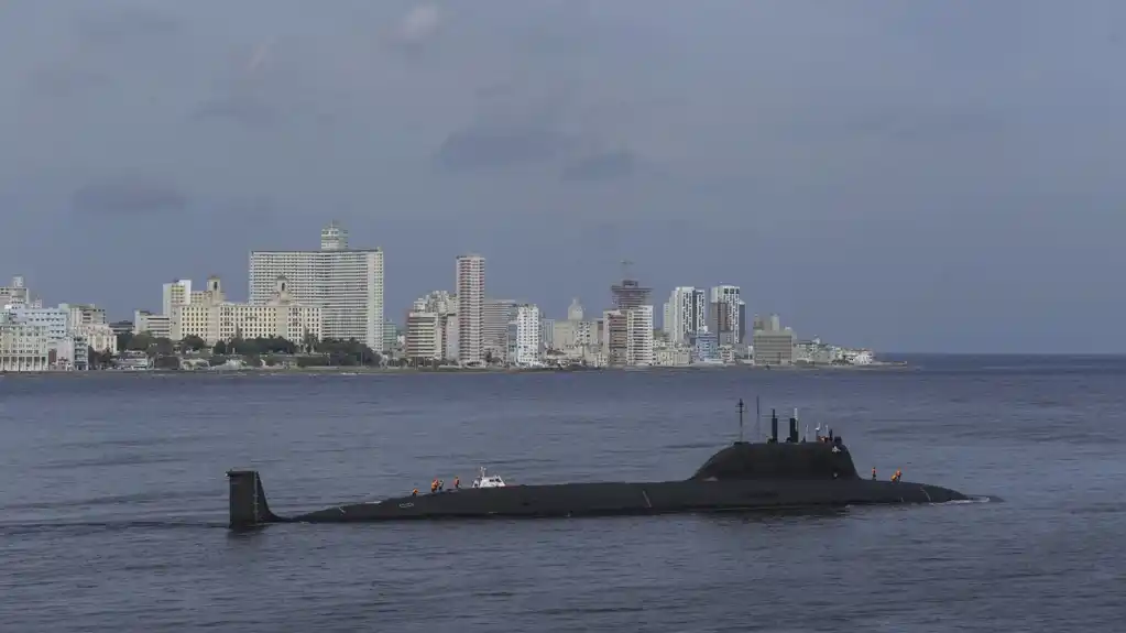 Ruski ratni brodovi napuštaju luku Havane nakon petodnevne posete Kubi