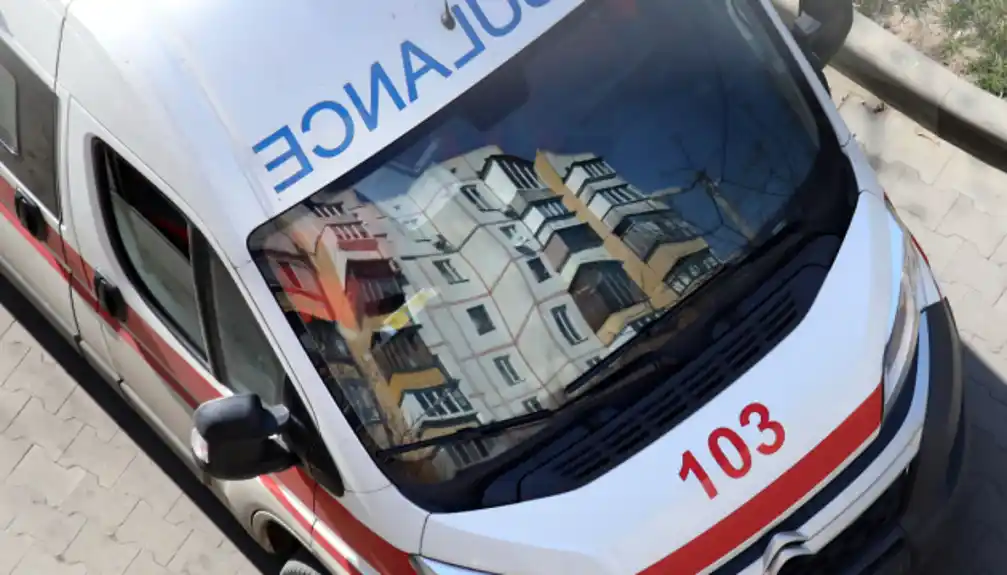 Ruski udar na poštu u Harkovu: vozač kamiona poginuo, 10 povređeno