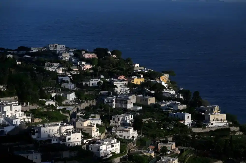 Turistima zabranjen pristup italijanskom Kapriju zbog nestašice vode