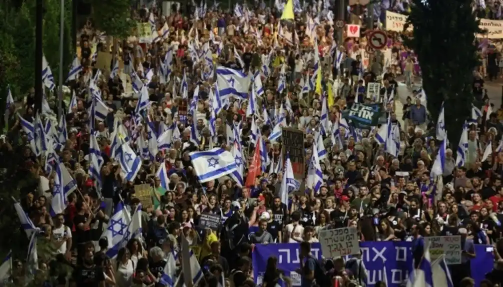 U Izraelu se održavaju antivladini protesti, devet osoba  privedeno