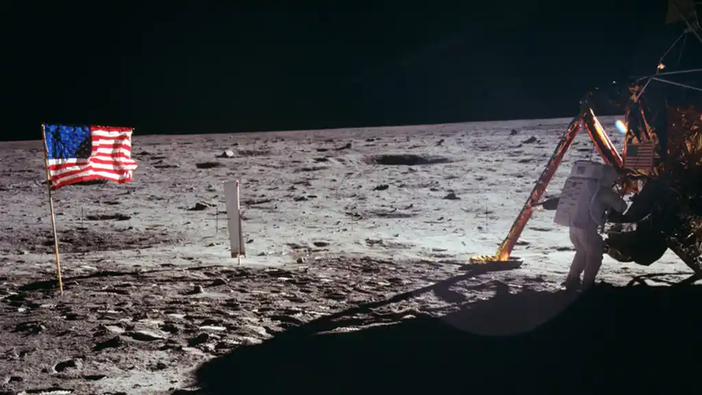 Roskosmos: Amerikanci su zaista sleteli na Mesec