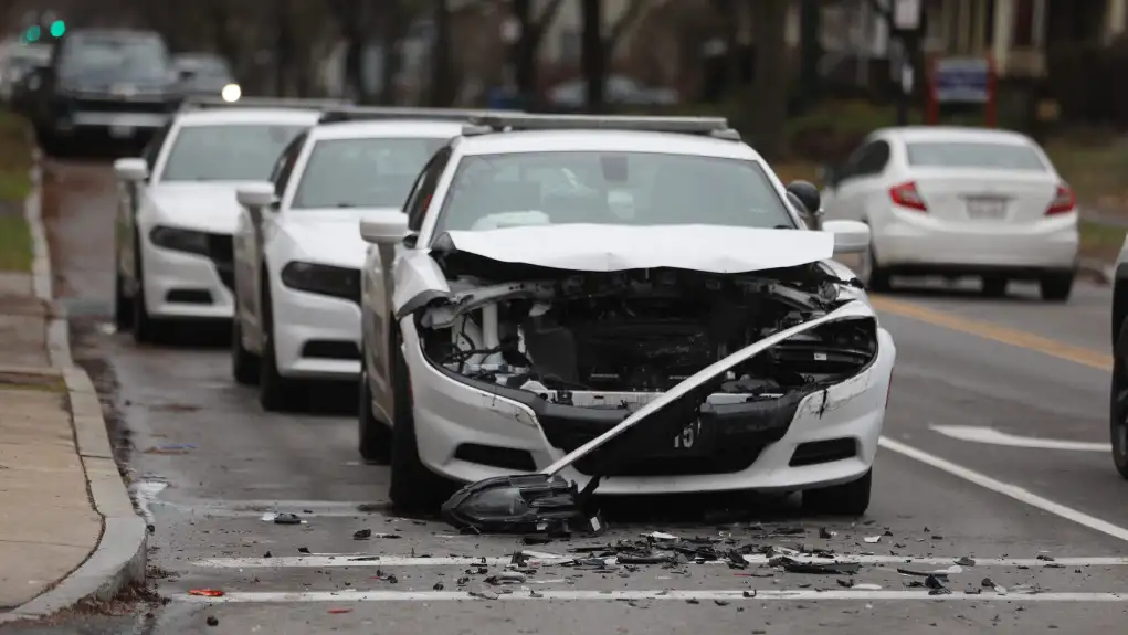 Srbija uvodi obavezu crne kutije u automobile: Podaci o nesrećama i sigurnosti vozača od 7. jula