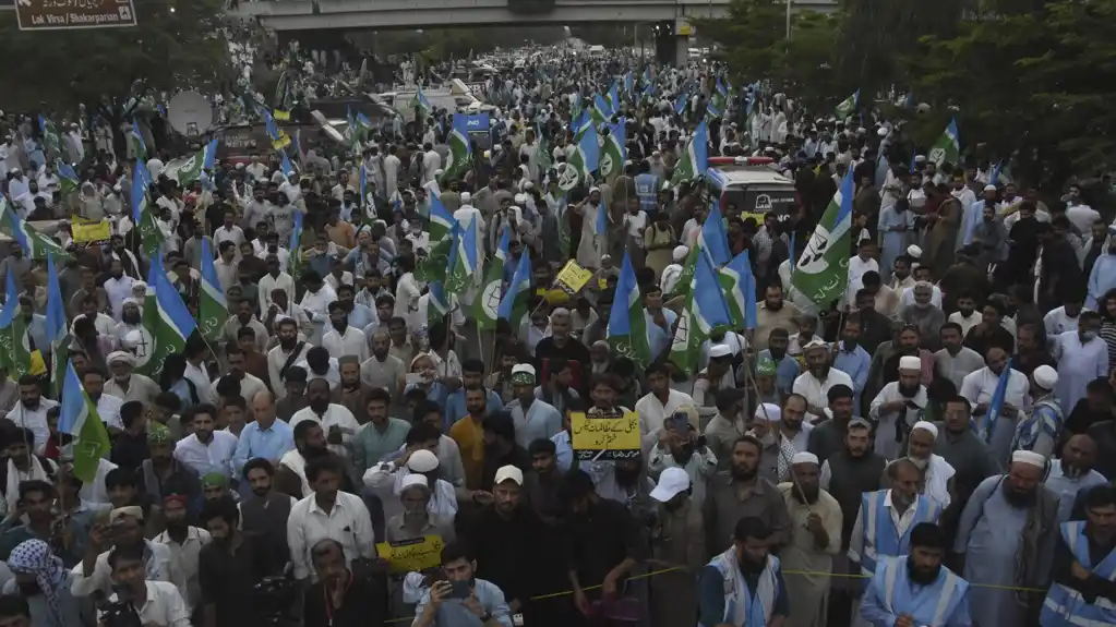 Ključna pakistanska islamistička partija počela je protest u znak protesta zbog povećanja računa za struju