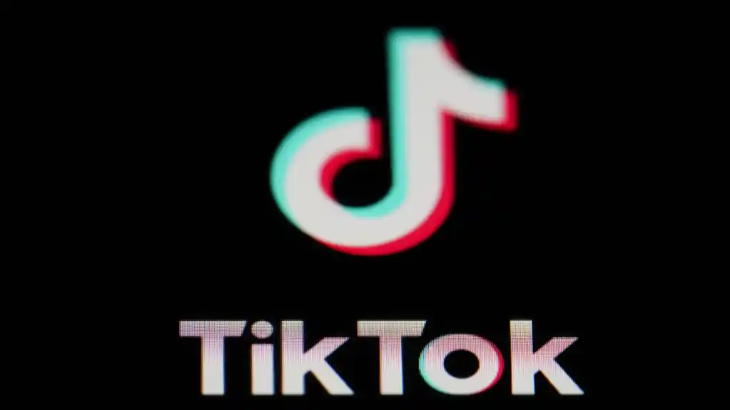 TikTok pokazuje manje „anti-kineskog“ sadržaja od rivala, otkriva studija