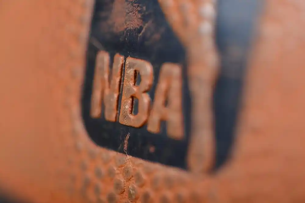 Warner Bros. Discovery tuži NBA zbog raskida ugovora o medijskim pravima u korist Amazona