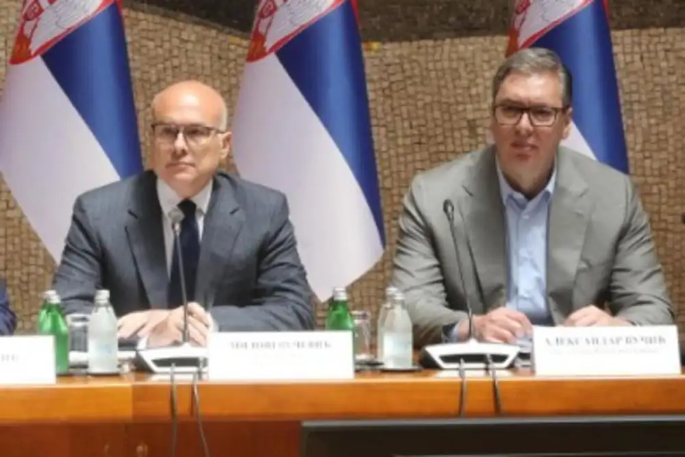 Vučević predsedavao sednici Saveta za BDP, prisustvovao i Vučić