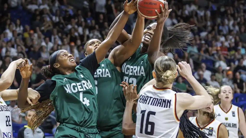 Ženska košarkaška reprezentacija Nigerije sprečena da se ukrca u čamac na ceremoniji otvaranja OI