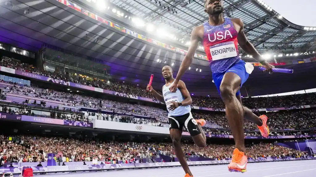 Rai Benjamin i američka štafeta 4x400m postavili olimpijski rekord i osvojili zlato u Parizu