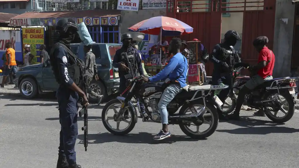 Haićanska i kenijska policija pokušavaju da proteraju bande iz dela glavnog grada Haitija