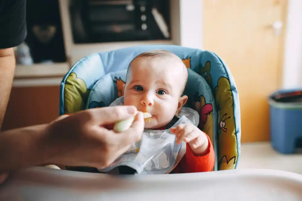 Istraživači su otkrili da 60% hrane za bebe i bebe koja se prodaje u SAD ne ispunjava željene nutritivne standarde