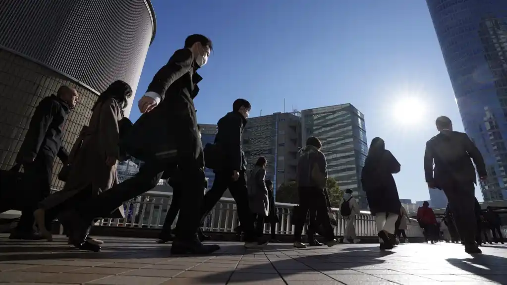 Japan želi da njegovi vredni građani isprobaju četvorodnevnu radnu nedelju