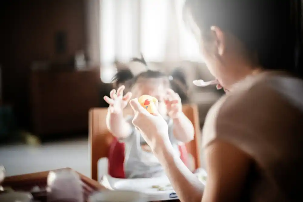 Rano izlaganje uobičajenim hemikalijama trajno narušava mikrobiom creva, otkriva studija na mišu