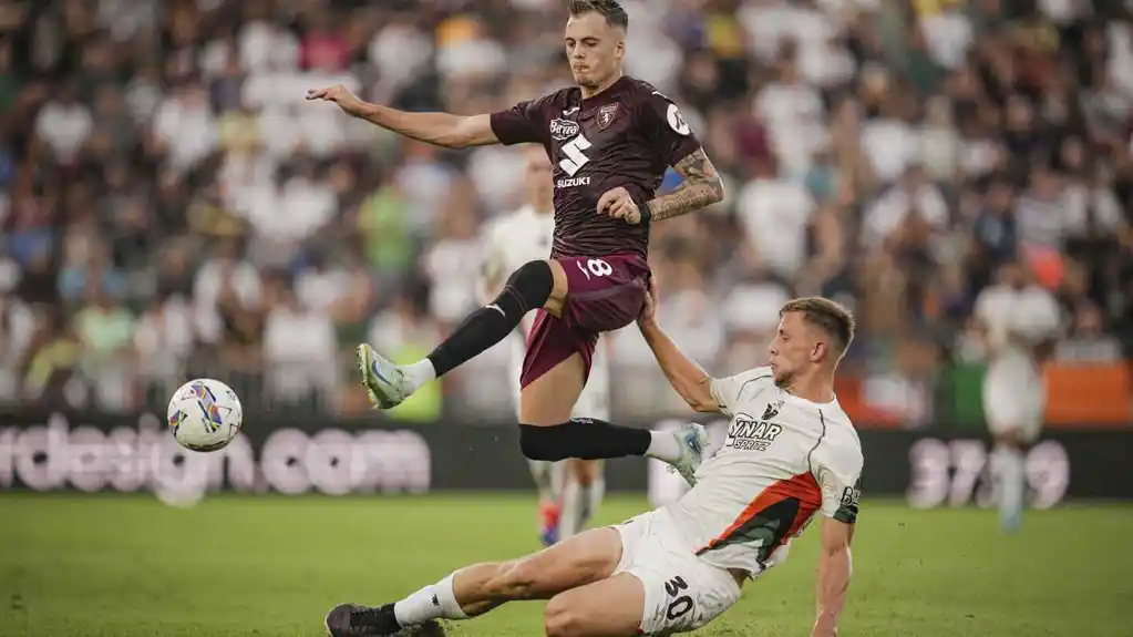 Torino održava uzbudljiv početak sa pobedom od 1-0 protiv Venecije