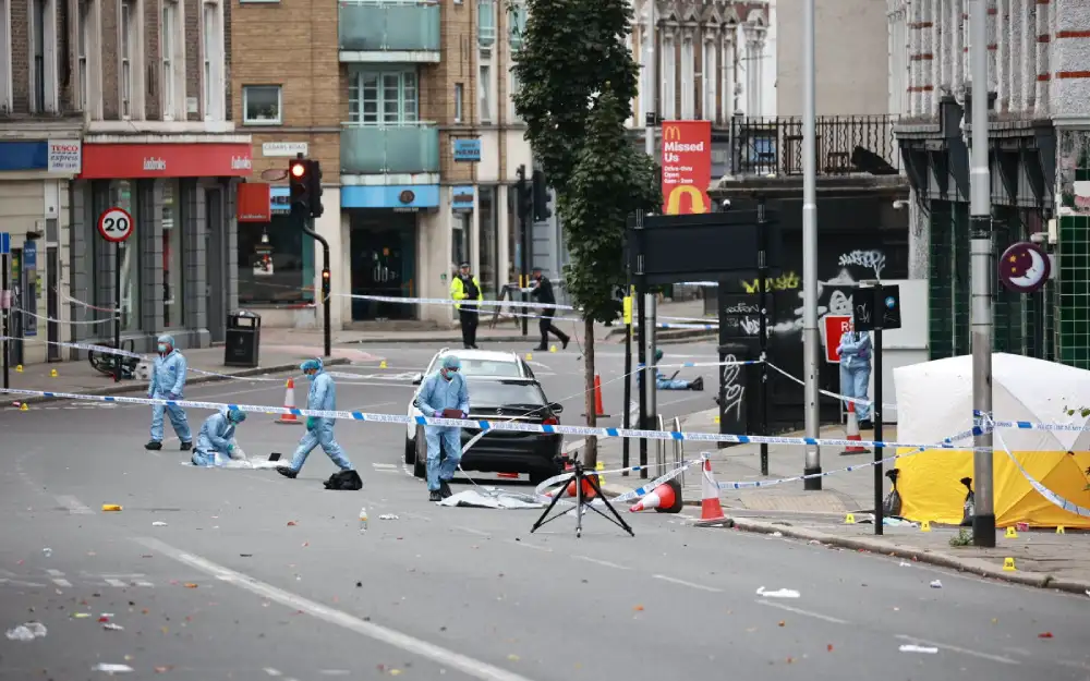 London: Jedna osoba ubijena u napadu nožem, dve ranjene