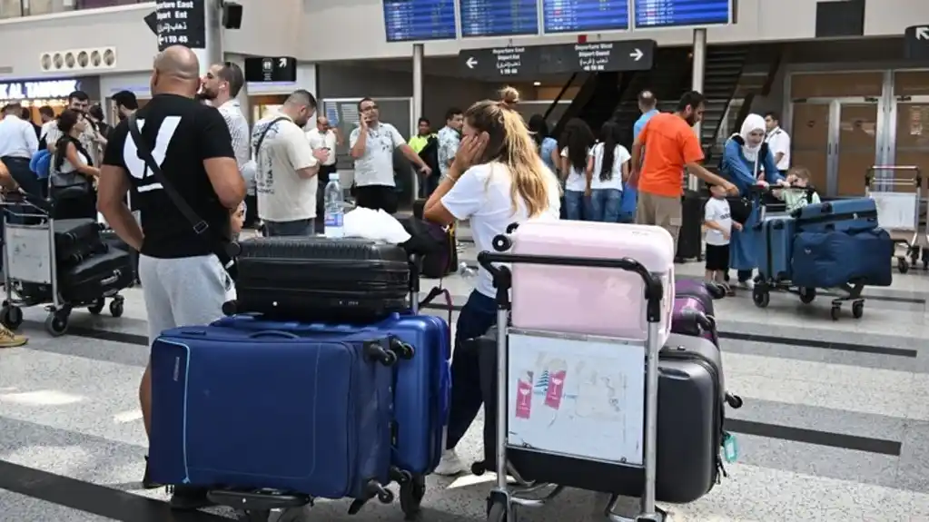 Liban zabranio nošenje pejdžera i voki-tokija na letovima nakon smrtonosnih eksplozija