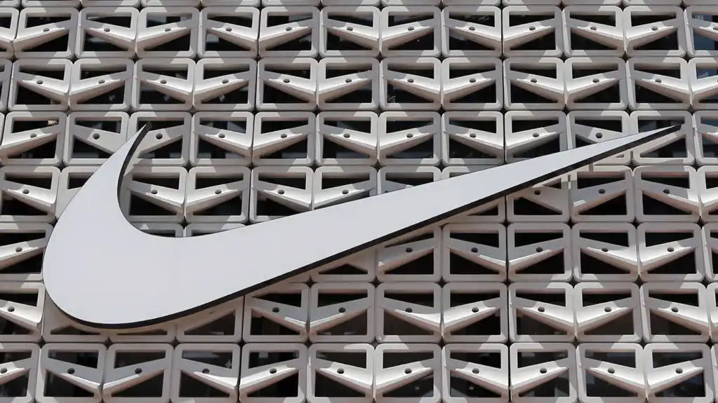 Nike imenovao Eliota Hila za novog izvršnog direktora nakon povlačenja Džona Donahoa