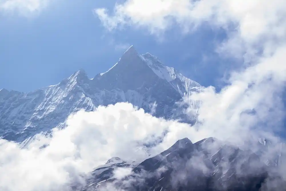 Mont Everest raste zbog erozije reke, otkriva nova studija: Visina viša za do 50 metara