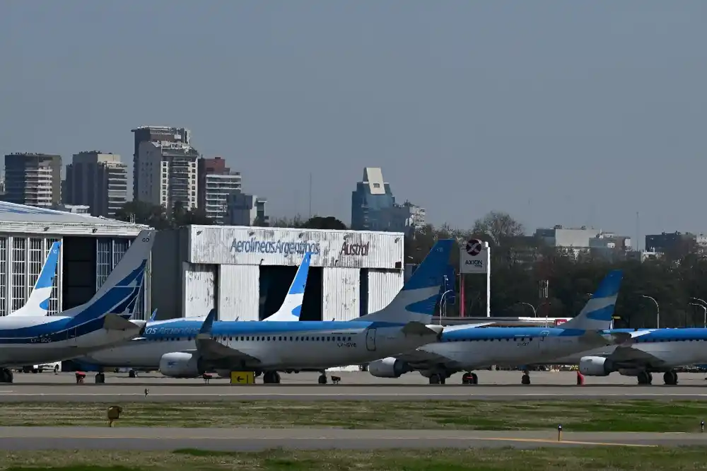 Štrajk na vodeću argentinsku avio-kompaniju pogodio 30.000 putnika